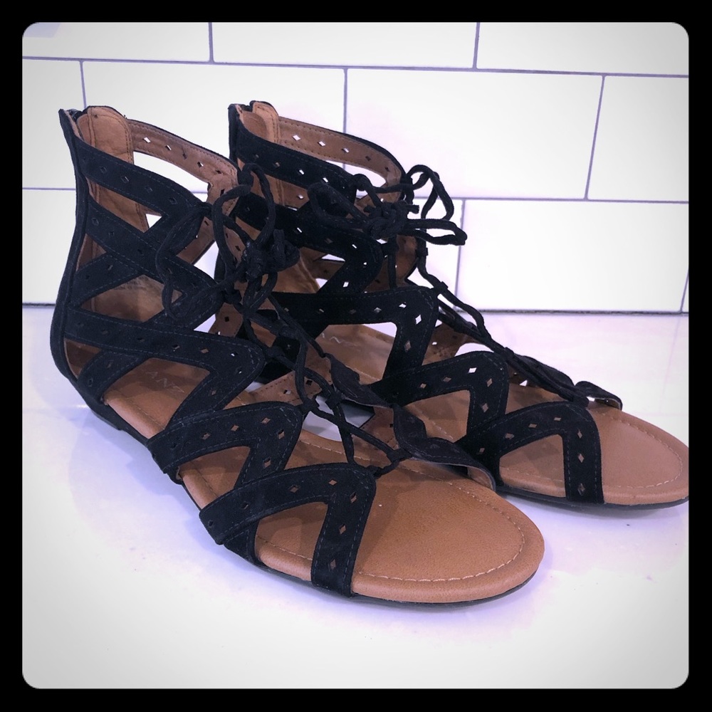 Solanz- wedge sandals